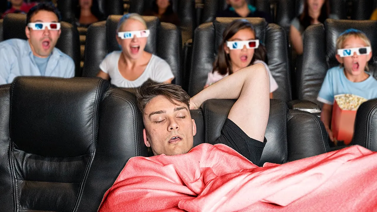 Jeg Overnattede I En Biograf i 24 Timer!