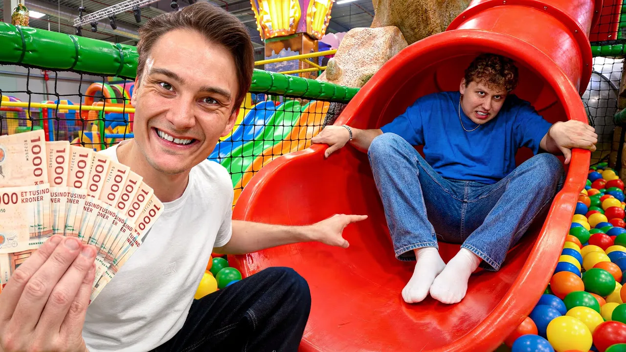 GEMMELEG OM 10.000 KR I DANMARKS STØRSTE LEGELAND