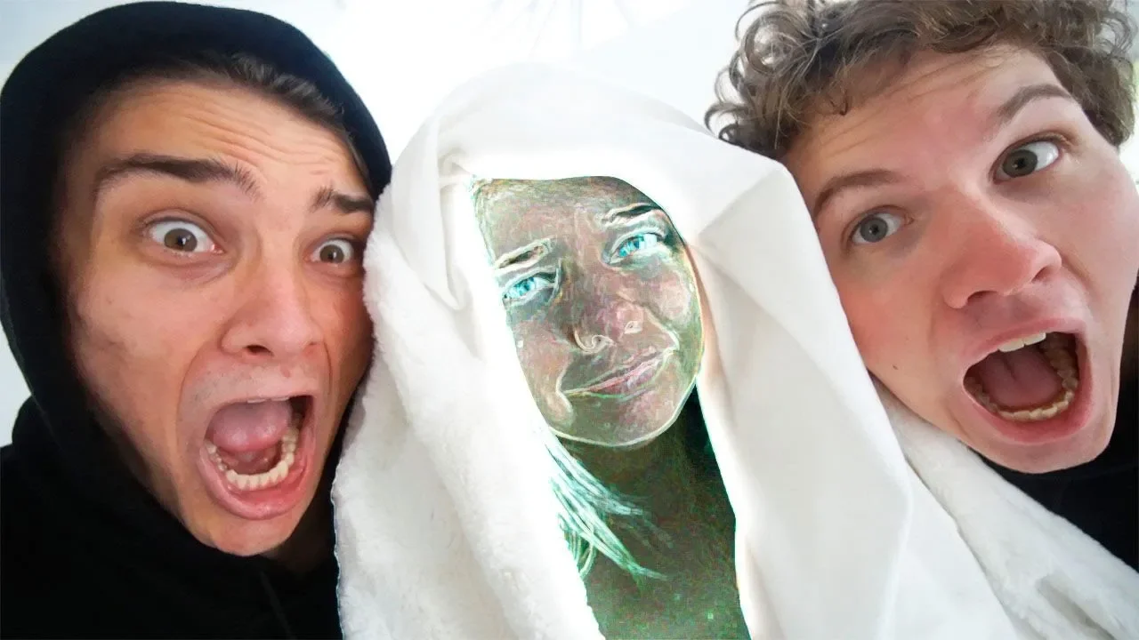 TROEDE HUN VAR USYNLIG PRANK *Mega dumt*