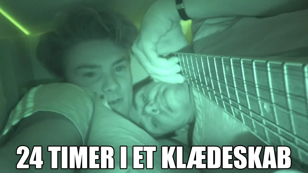 24 TIMER I ET KLÆDESKAB