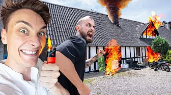Sætter Ild i Hus Prank
