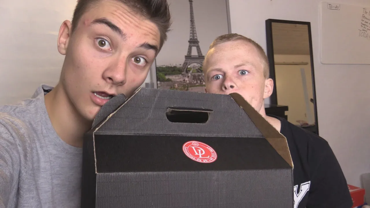 VI SMAGER ANDE FEDT OG FRANSK PØLSE