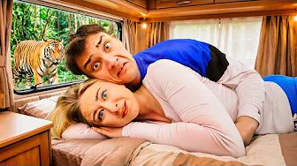 24 Timer i En Campingvogn i Zoo