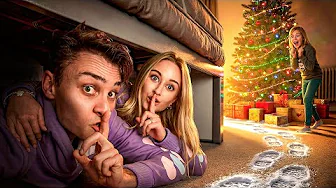 Sniger os ind ved fans, og giver dem julegaver