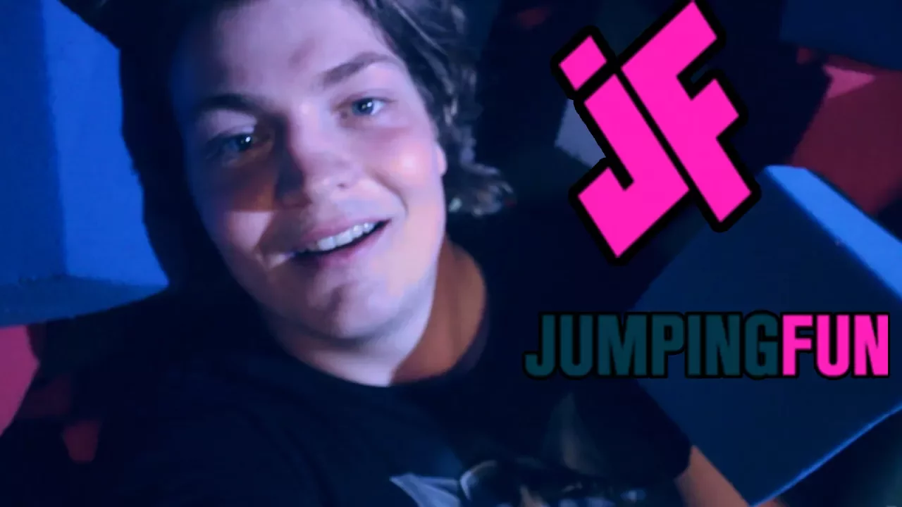 EN NAT I JUMPING FUN