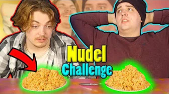 VI LAVER 25 PAKKER YUM YUM | 25.000 Subs Special