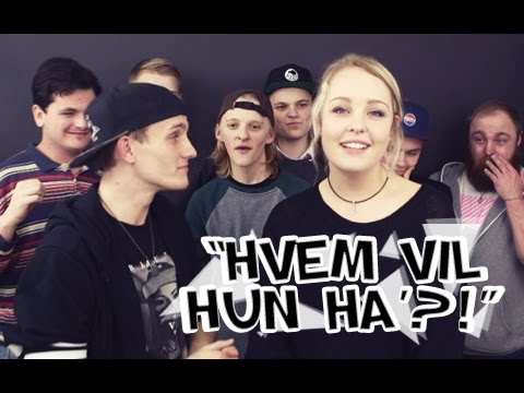 "HVEM VIL HUN HA'?!" - Youtuberne Sælger Sig Selv.