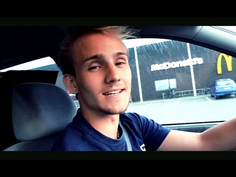 "SPASSER TYSK" - Drive-in Prank!