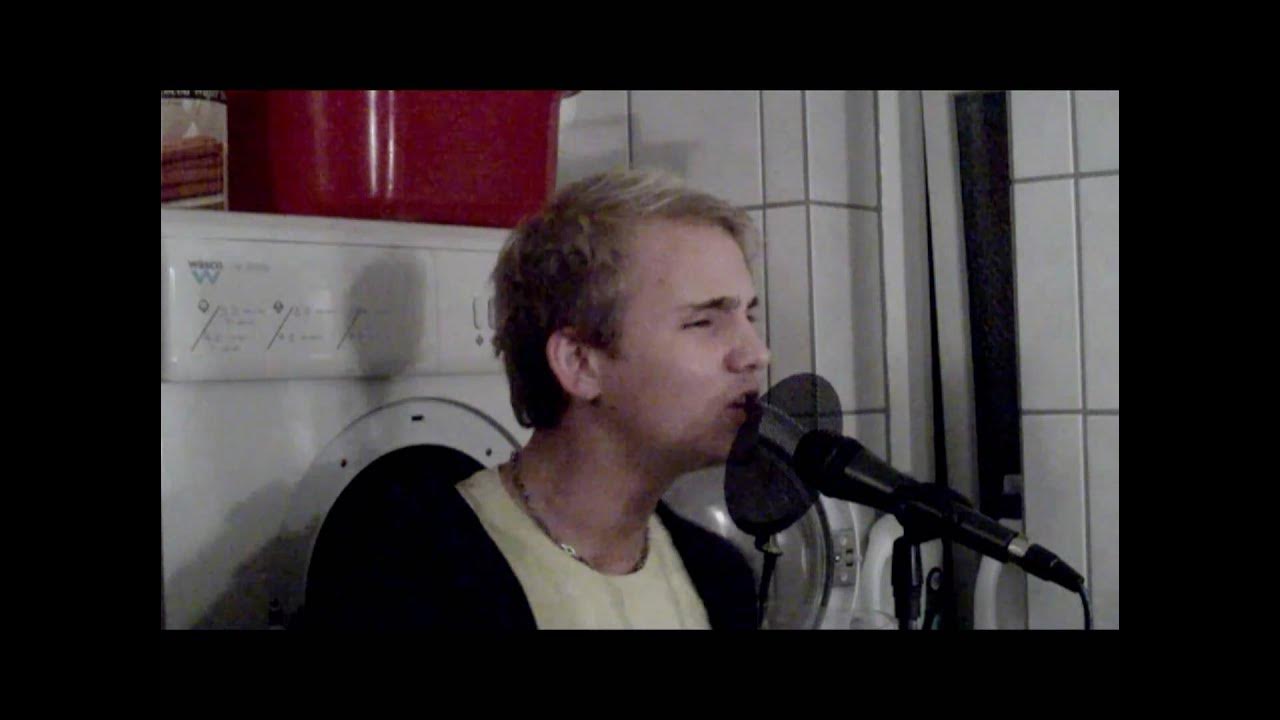 Eiqu - Diddy Hello Good Morning Instrumental Remix NEW [2010]