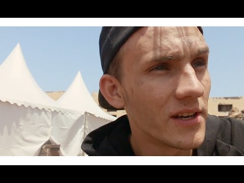 BLEVET VÆK I ØRKENEN!?