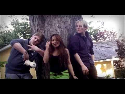 4Leaf - Mere At Holde Af - [ NEW 2011 DANISH CLUB ] prod. by Champieze