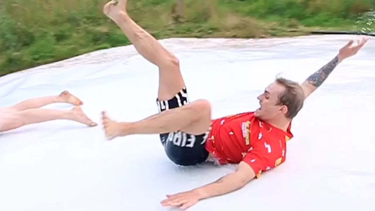 Woops!! - FAXE-RAFTING!