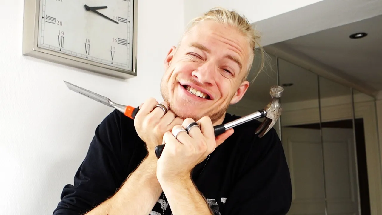 En dag på LANDET #12 - SMADRER DØREN ! LIDT...