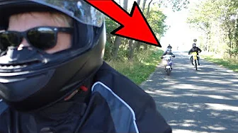 JAGTET AF DEN LOKALE KNALLERTBANDE 😅🤘 !