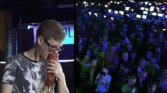 Benny_1 Laver legendarisk pølseshow foran 700 tilskuere !