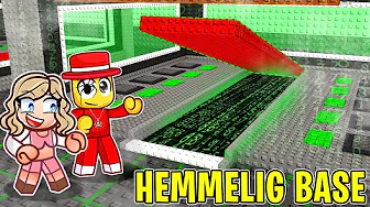 Sammy Inviterer Mig Ind I Hans HACKER BASE I Steal A Brainrot!