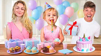 Holder Elinas og Jasmins fødselsdag!