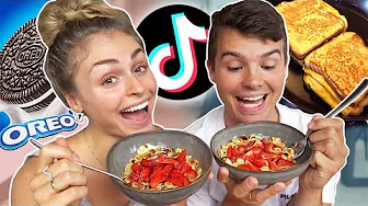 VI SPISER TIKTOK MAD I EN HEL DAG