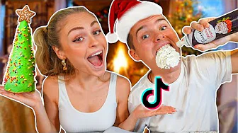 VI TESTER TIKTOK JULE SNACKS!
