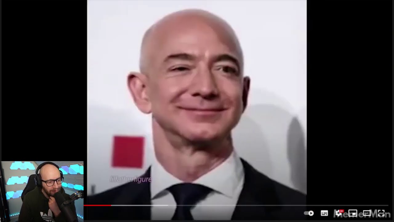 Hund Kravler Ind i Hendes Trøje!