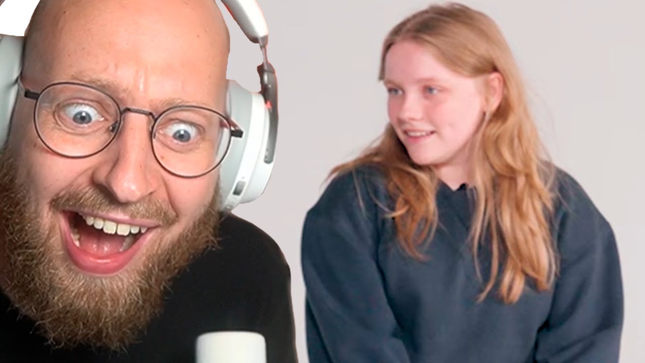 Flirter med hendes mor?