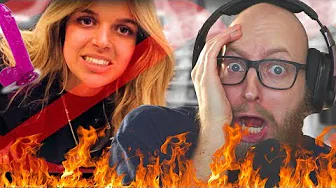 Johnni Gade Reagerer På. Sophie Helvig. Er det lige som Helmig? Bare uden talentet?