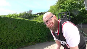 Videoen stopper ikke før jeg misser et skud