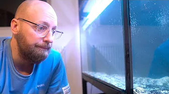 Hårdt arbejde! Men der er kommet vand i!