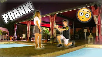 FRIER TIL MIN BEDSTE VENINDE PRANK!! *AKAVET*