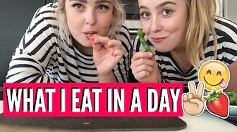 WHAT I EAT IN A DAY | Julia Sofia ♡