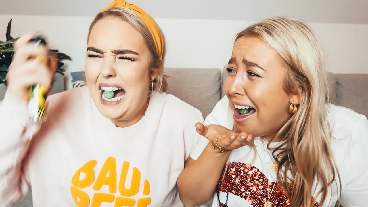 BRITISK SLIK TASTE TEST | Julia Sofia ♡