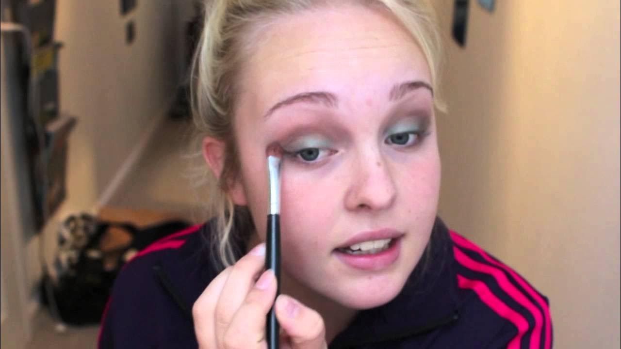 ♡ Beauty Babble - Mørkegrønt Smokey Eye!! ♡