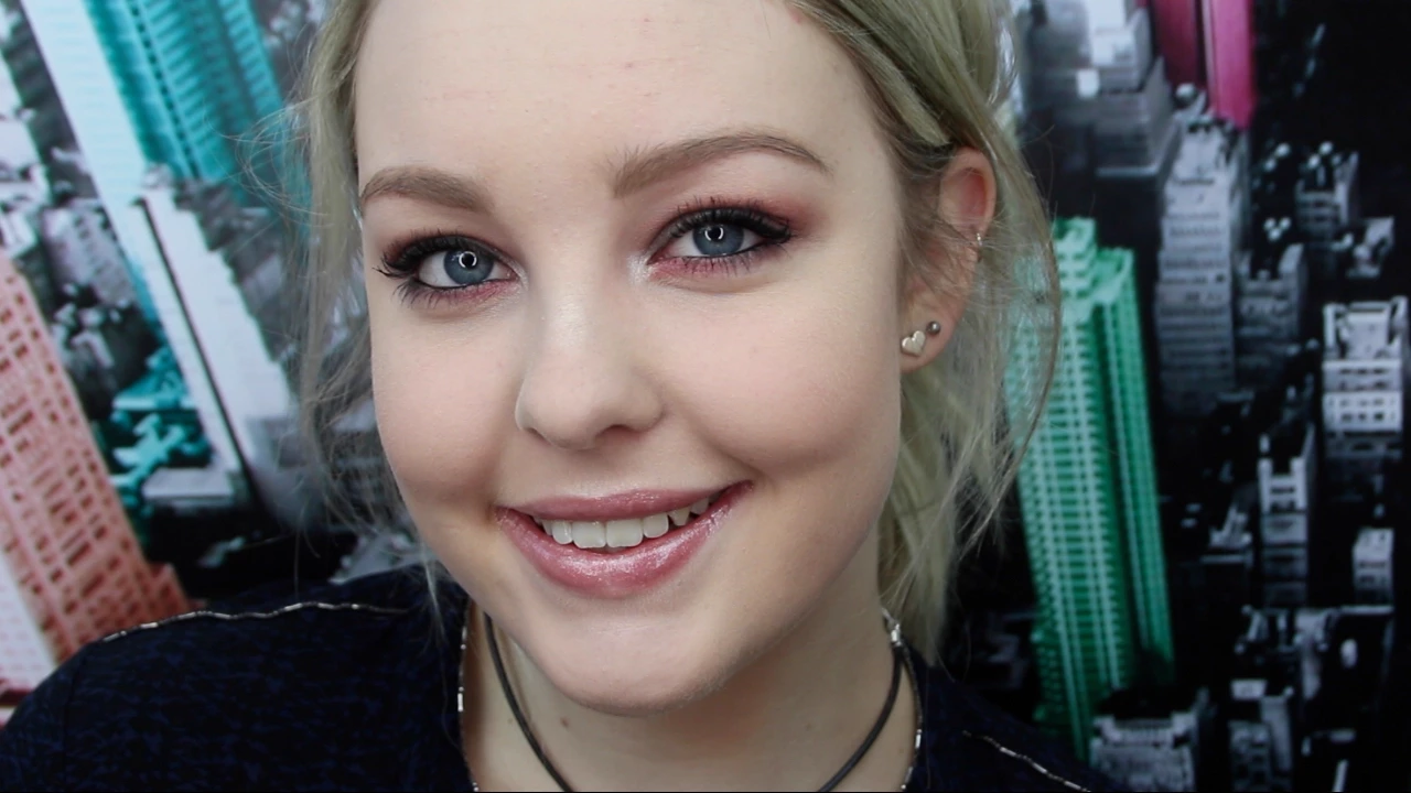 ♡ Beauty Babble - Colorful Smokey Eye! ♡