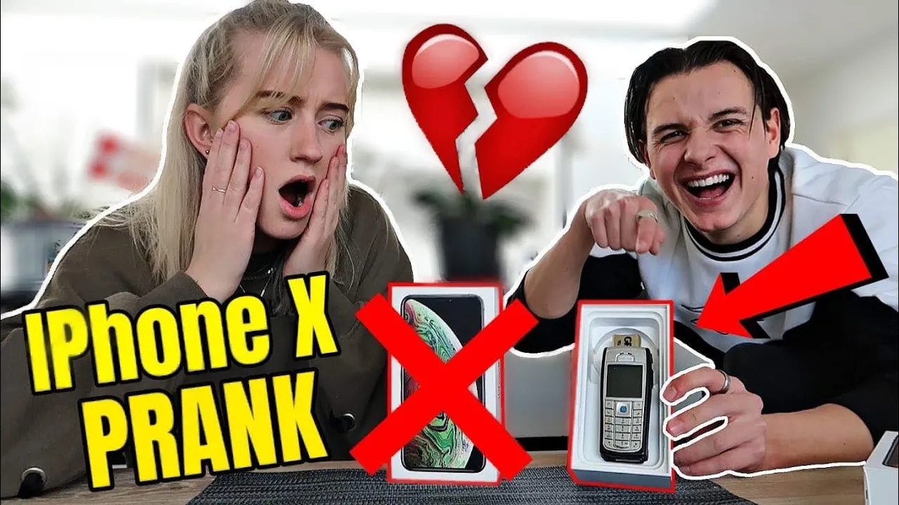 DOBBELT IPHONE X PRANK PÅ JOS!! (Fødselsdags gave)