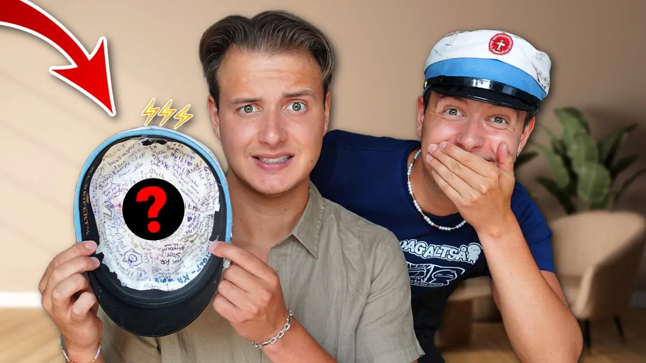 Læser i vores studenter huer… (Pinligt!) m. Tobias Møller