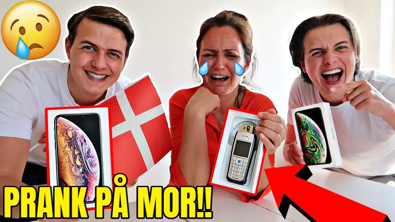 DOBBELT IPHONE X PRANK PÅ MOR!! *Hun græder*