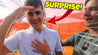 Gutterne overrasker Jeppe på hans sidste dag...