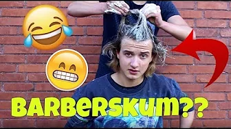 JEG SMADRER HANS HÅR!!