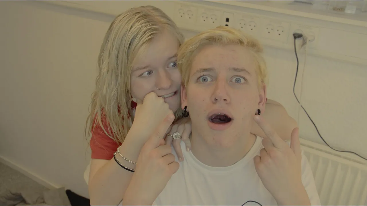 MIN KÆRESTE SKAL VÆRE MED I SCARLET PLEASURE!