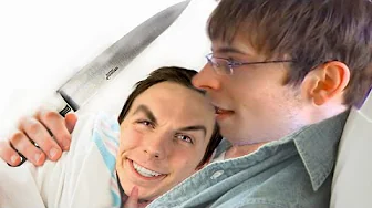 LASSE HAR EN KNIV! | Who's Your Daddy M. Robin og Samrita!