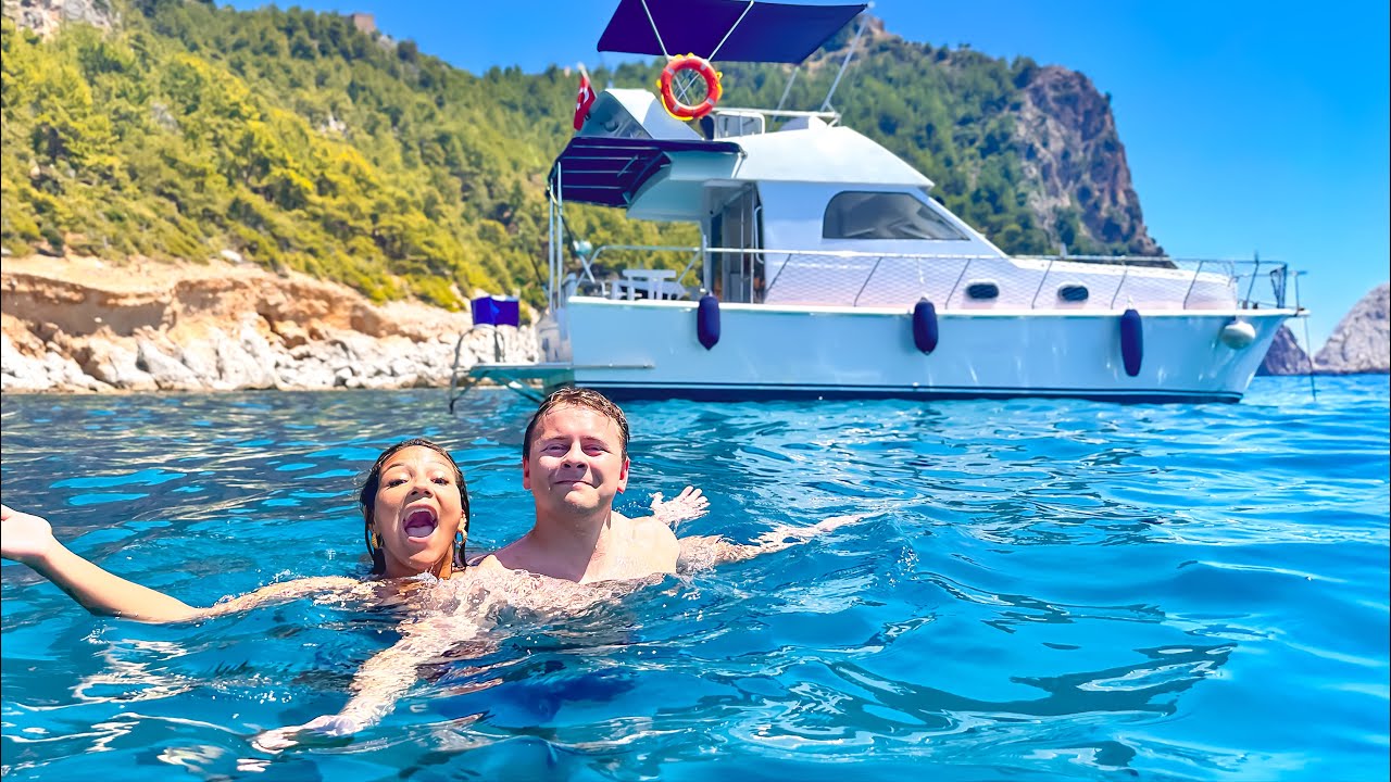 Lejer en privat båd