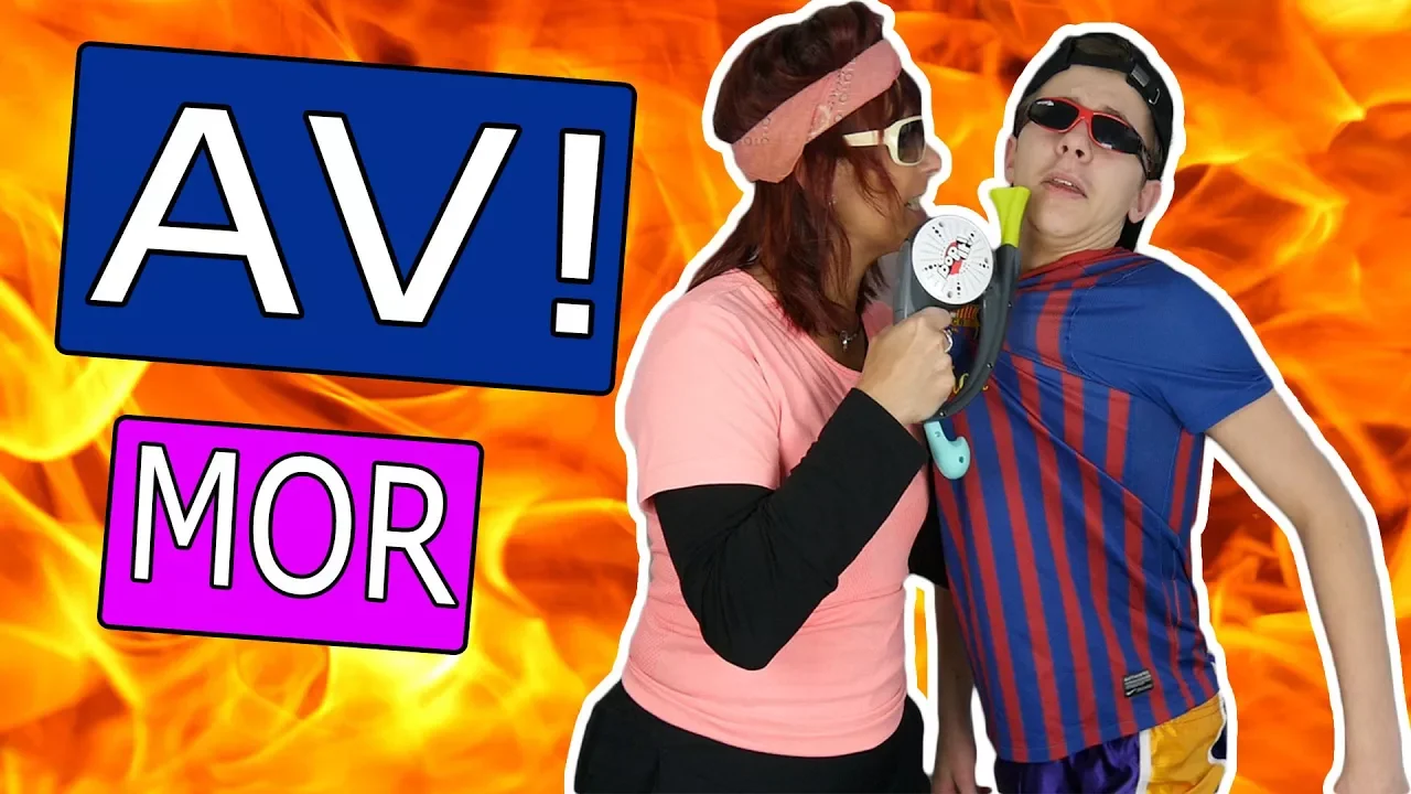 MOR VS SØN - DEN ULTIMATIVE KAMP / Reklame for Hasbro