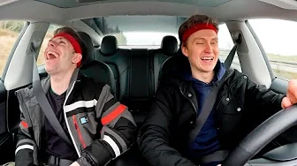 Fraklips: På flugt fra fans