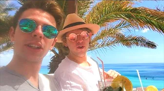 Extra: LUKSUS FERIE MED ALBERT DYRLUND