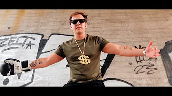 Kærlighed (ft. Max Münster, Anna Brynald & Tobias)