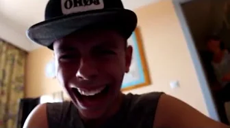 INGEN LÅS I TOILET DØREN!?