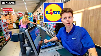 Arbejder i et Supermarked en hel dag