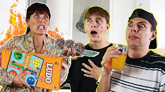 MOR ØDELÆGGER VORES DAG (Sketch)