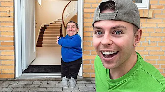 Jeg spurgte Danmarks Mindste Mand om en House Tour!