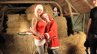 DANSER MED LINSE'S BRYSTER?